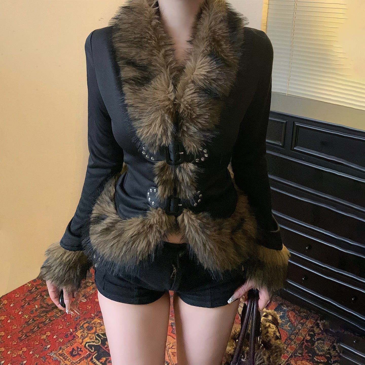 Retro Fur Spliced Leather Buckle Cardigan